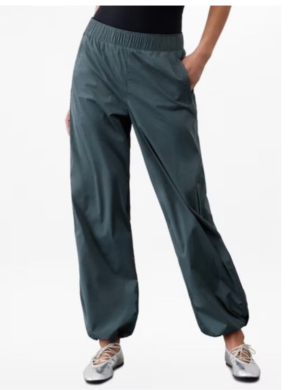 Athleta Rise Pant M Petite in Eden